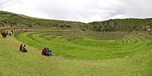 Moray, circular platforms with microclimates