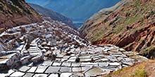 Travel guide: Salt mines of Maras