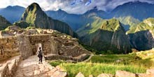 Visit Machu Picchu and Huayna Picchu in 1 day