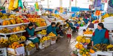 The traditional markets of Cusco: Discover the diversity, culture and gastronomy.